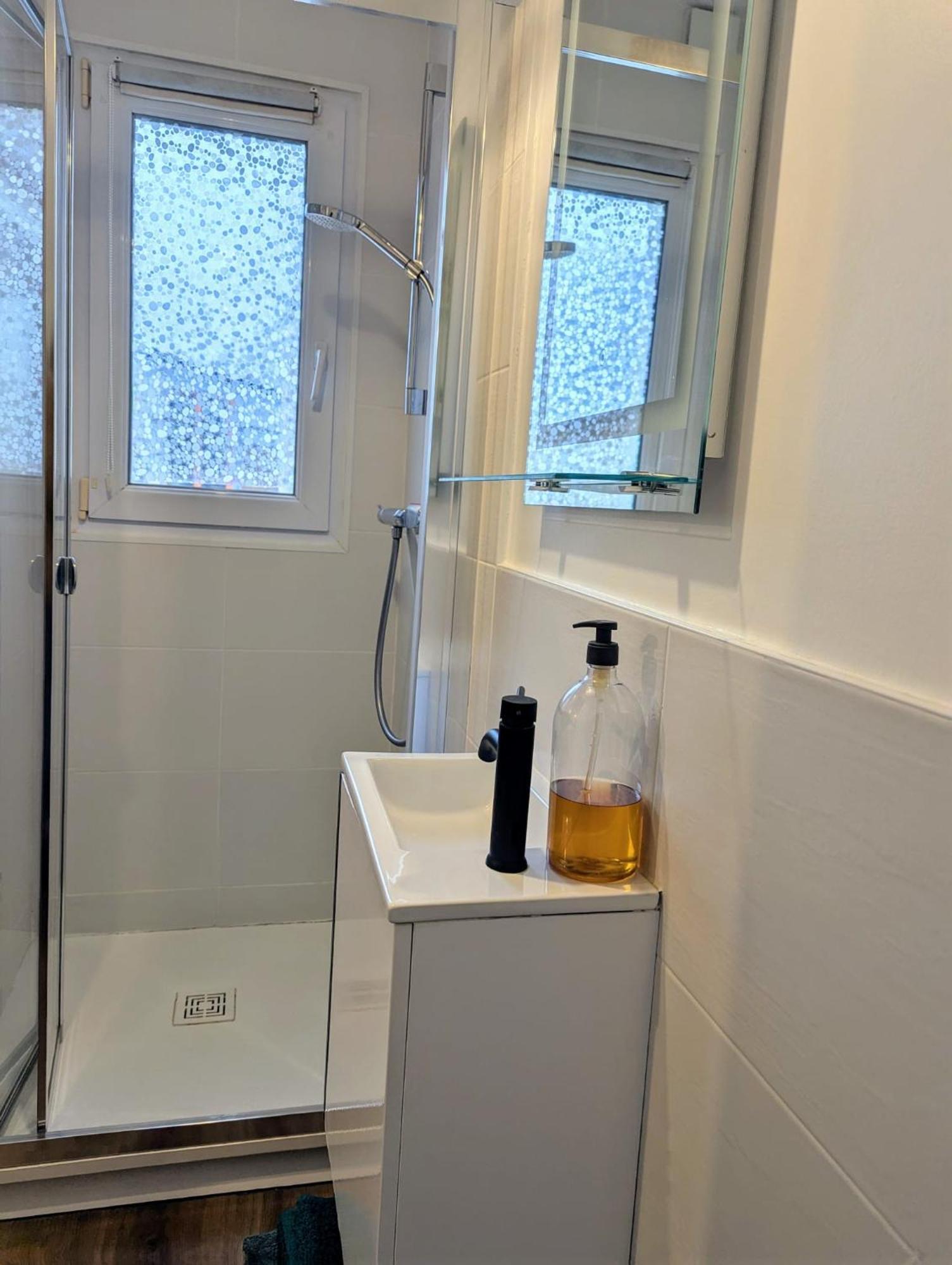 Homestay Cosy, Entre Abers & Plages, Proche Du Gr34 *